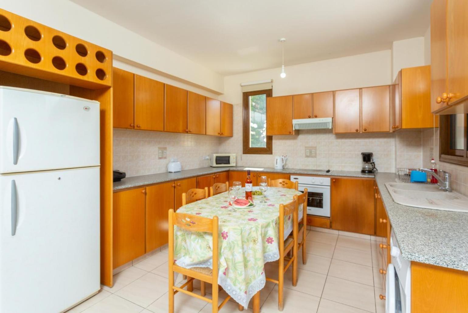 Polis Villa Halima Fostira מראה חיצוני תמונה